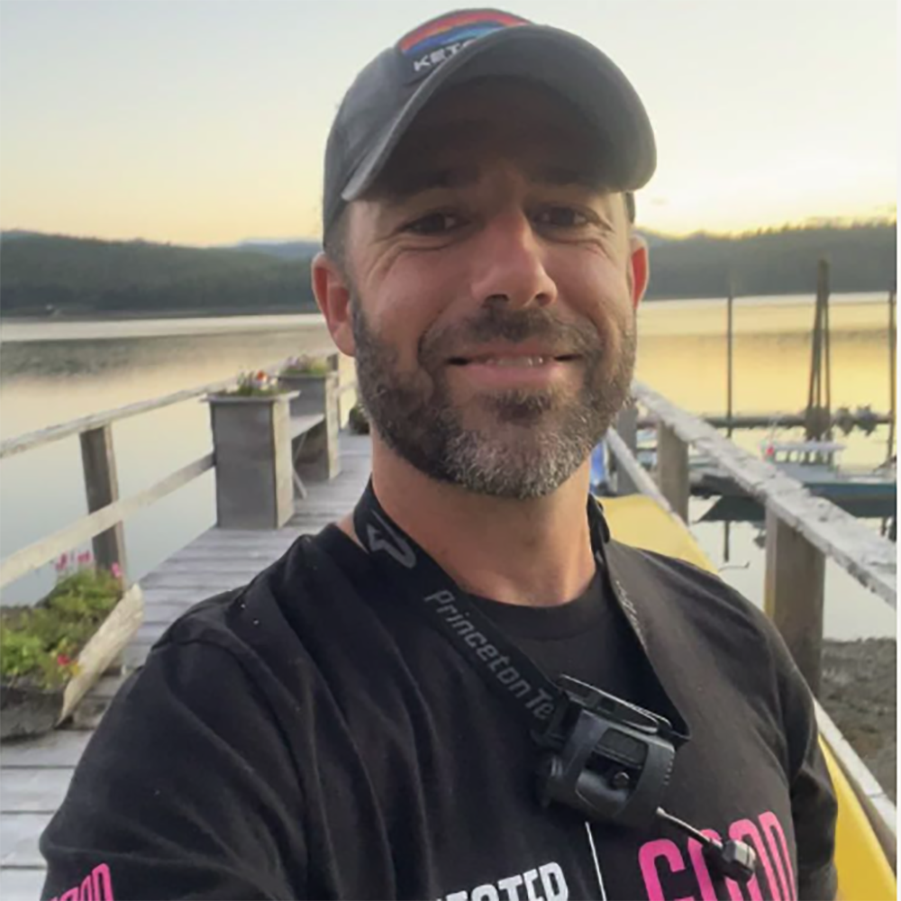 2023-MeetTheTeam-JohnPeavler-GoodFix