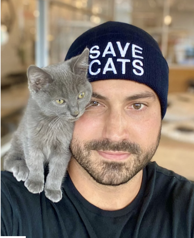 Tori and Justyn Cozza Win National Feline Foster Hero Award: 'It's What We Love Doing as a Family'